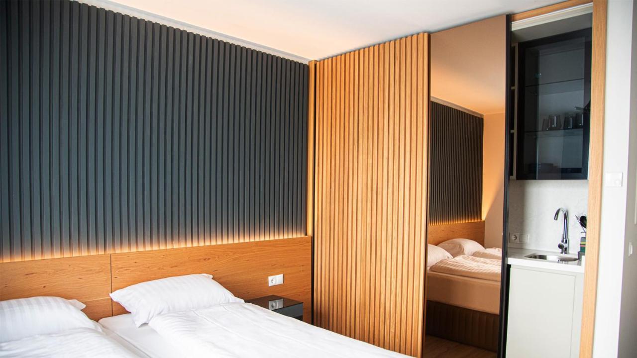 Rheinapart Hotel Und Boardinghouse Bornheim  Eksteriør bilde